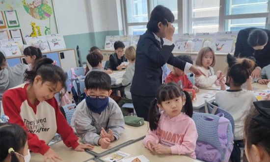 이동케어 버스 전면